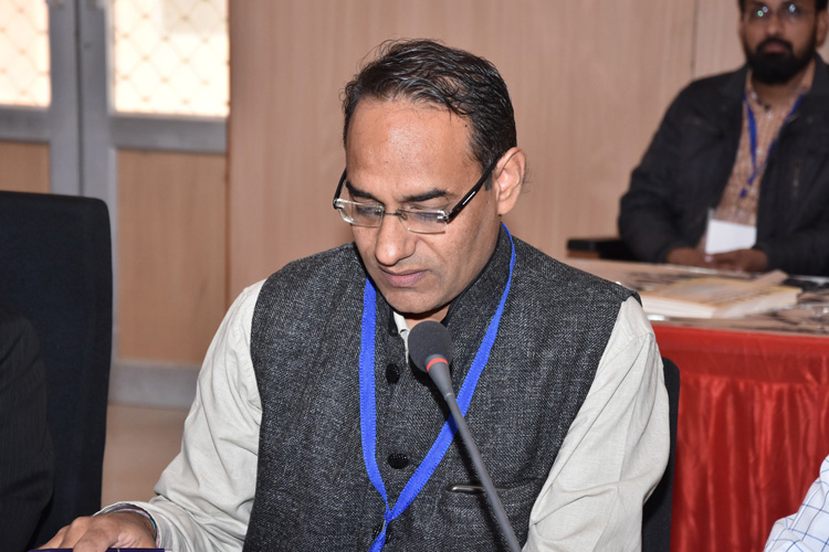 Delivering Presentation During Stakeholder's Workshop on Road Safety in Bikaner
